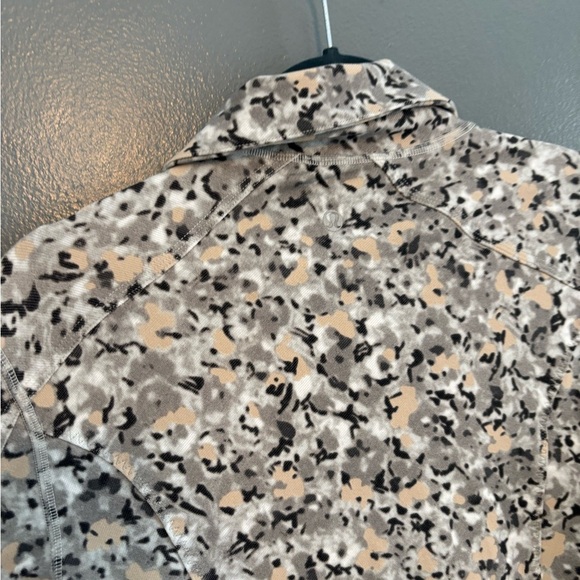 Lululemon Nice Asna Full Zip Track Jacket - Picture 6 of 10